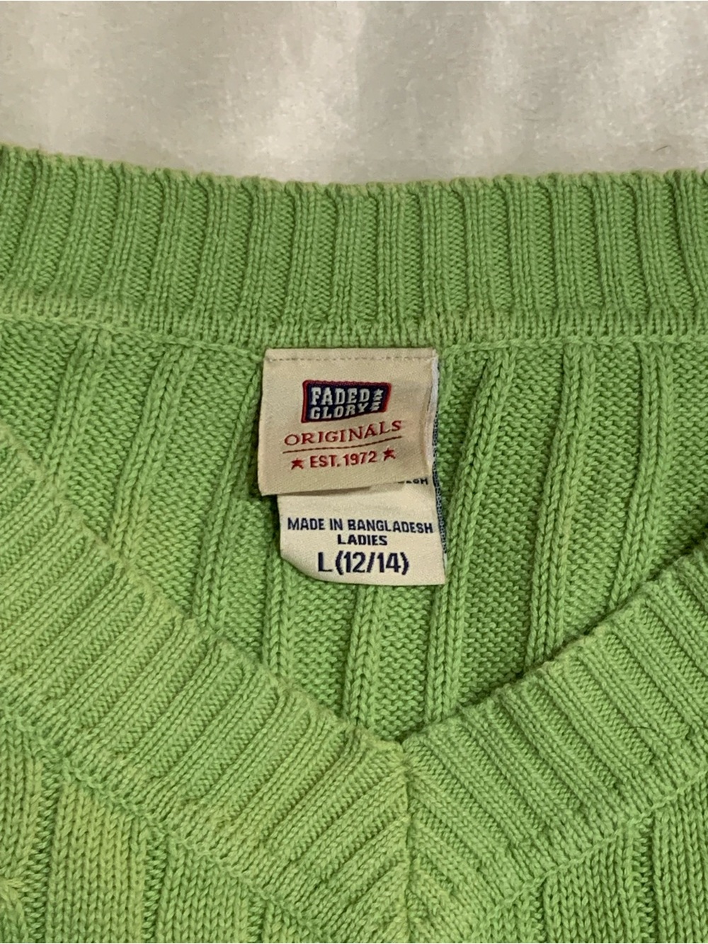Faded Glory Lime Green V‑Neck Cable Knit Sweater